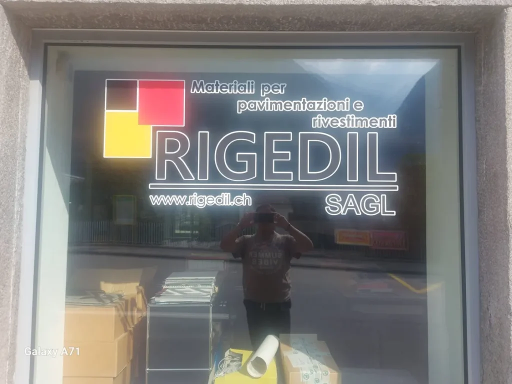 Vetrina Rigedil Sagl
